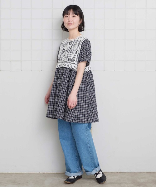 l'atelier du savon(アトリエドサボン)の「シャ-リングチェック/ストライプ フレンチブラウス(シャツ/ブラウス・レディース・ネイビー/ベージュ/グリーン・FREE)」の3枚目の写真