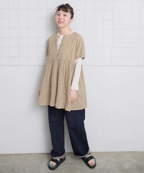 l'atelier du savon(アトリエドサボン)の「シャ-リングチェック/ストライプ フレンチブラウス(シャツ/ブラウス・レディース・ネイビー/ベージュ/グリーン・FREE)」の9枚目の写真