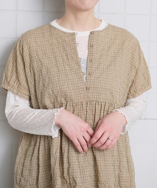 l'atelier du savon(アトリエドサボン)の「シャ-リングチェック/ストライプ フレンチブラウス(シャツ/ブラウス・レディース・ネイビー/ベージュ/グリーン・FREE)」の6枚目の写真