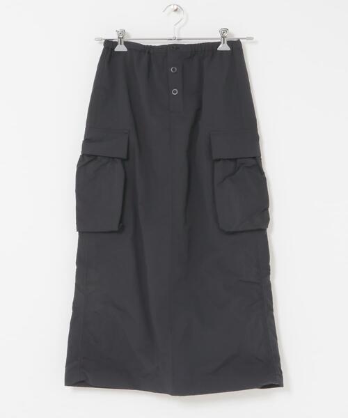 Snow Peak（スノーピーク）の「『別注』Snow Peak Apparel×DOORS　 NYLON WASHER SKIRT（スカート・レディース・ベージュ系その他/チャコールグレー/ブラック・ONE）」の5枚目の写真