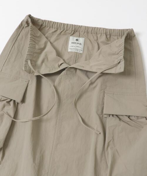 Snow Peak（スノーピーク）の「『別注』Snow Peak Apparel×DOORS　 NYLON WASHER SKIRT（スカート・レディース・ベージュ系その他/チャコールグレー/ブラック・ONE）」の22枚目の写真