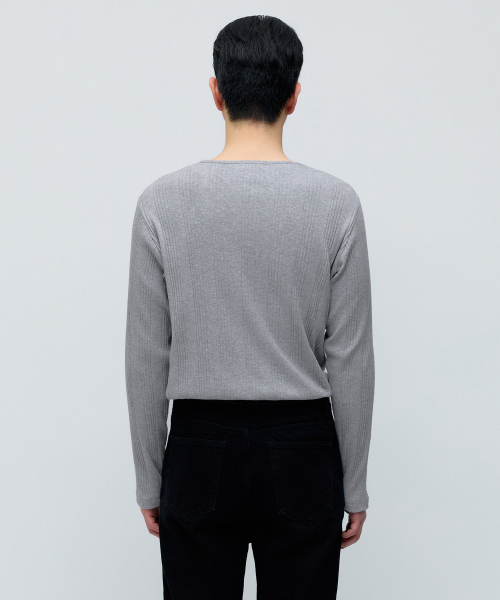 MUSINSA STANDARD（ムシンサスタンダード）の「マルチリブヘンリーネック長袖Tシャツ[ミディアムグレー]（Tシャツ/カットソー・メンズ・その他・SMALL/MEDIUM/LARGE/X-LARGE/2XL/3XL）」の3枚目の写真