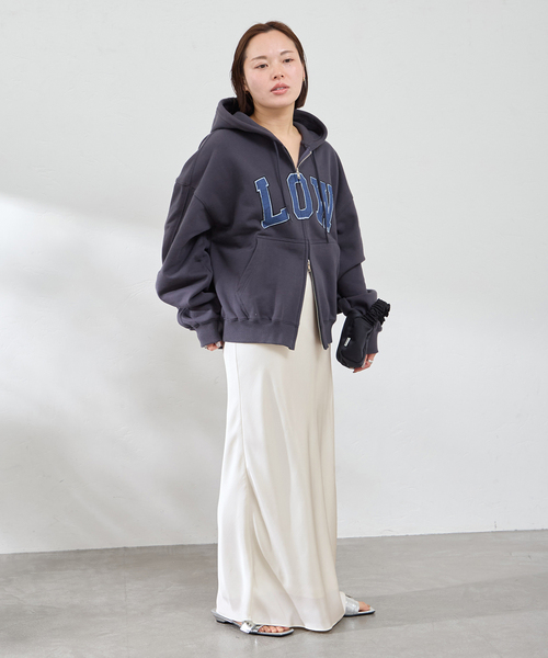 U by SPICK&SPAN（ユーバイスピックアンドスパン）の「《追加》サテンロングスカート（スカート・レディース・White/ブラウン・FREE）」の9枚目の写真