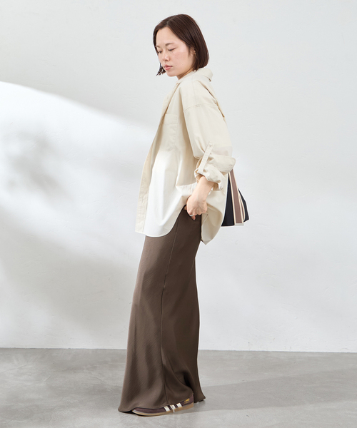 U by SPICK&SPAN（ユーバイスピックアンドスパン）の「《追加》サテンロングスカート（スカート・レディース・White/ブラウン・FREE）」の15枚目の写真