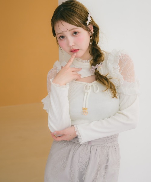 couture BY ROJITA(クチュールバイロジータ)の「シアーフリルテレコトップス(Tシャツ/カットソー・レディース・ホワイト/ピンクベージュ/ブラック・FREE)」の1枚目の写真