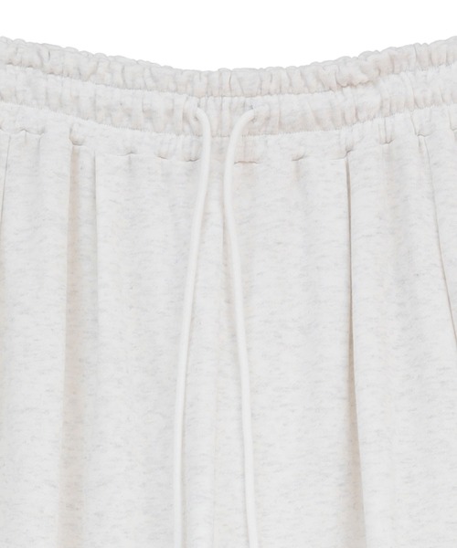 CLANE（クラネ）の「【CLANE/クラネ】COCOON BULKY SWEAT PANTS/コクーンバルキースウェットパンツ（スウェットパンツ・レディース・レッド/ホワイト/グレー/ブラック・1/0）」の13枚目の写真