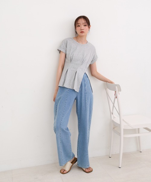 Bab(バブ)の「フロントタックデザイン スリットトップス(Tシャツ/カットソー・レディース・グレー/オフホワイト/ブラック・MEDIUM)」の21枚目の写真