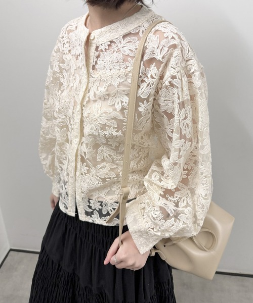 aimoha(アイモハ)の「フラワーレース シアーカーディガン&キャミソールセット (SS)(アンサンブル・レディース・ホワイト/ライトベージュ・FREE)」の3枚目の写真
