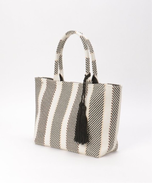 LBC（エルビーシー）の「タッセル付きカラーモザイクトートバッグ（ショルダーバッグ・レディース・ブラウン/オレンジ/ブラック・FREE）」の10枚目の写真