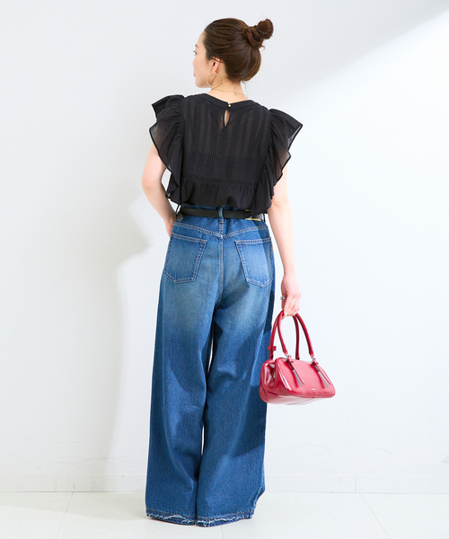 B.C STOCK（ベーセーストック）の「《追加》【WEB限定】手洗い可 / フリルピンタックブラウス（シャツ/ブラウス・レディース・ブラック/サックスブルー/ホワイト・FREE）」の6枚目の写真