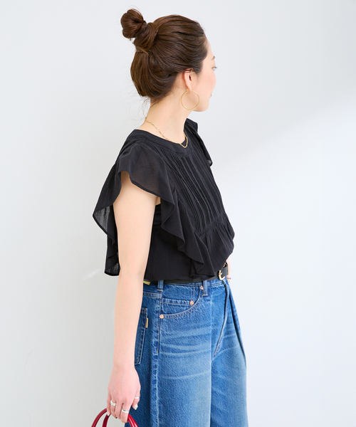 B.C STOCK（ベーセーストック）の「《追加》【WEB限定】手洗い可 / フリルピンタックブラウス（シャツ/ブラウス・レディース・ブラック/サックスブルー/ホワイト・FREE）」の8枚目の写真