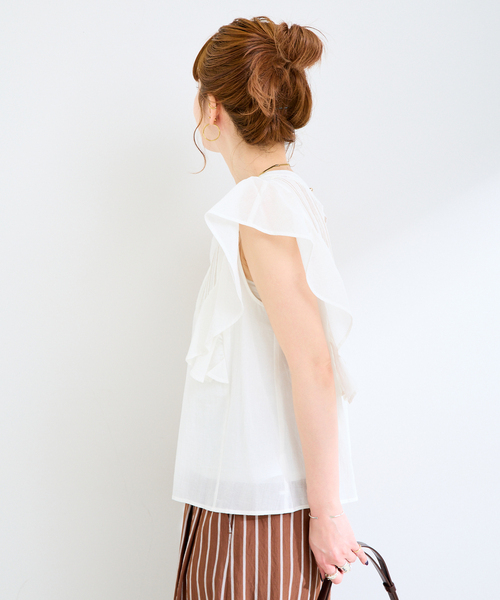 B.C STOCK（ベーセーストック）の「《追加》【WEB限定】手洗い可 / フリルピンタックブラウス（シャツ/ブラウス・レディース・ブラック/サックスブルー/ホワイト・FREE）」の16枚目の写真