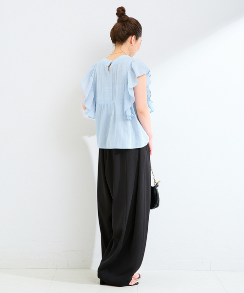 B.C STOCK（ベーセーストック）の「《追加》【WEB限定】手洗い可 / フリルピンタックブラウス（シャツ/ブラウス・レディース・ブラック/サックスブルー/ホワイト・FREE）」の20枚目の写真