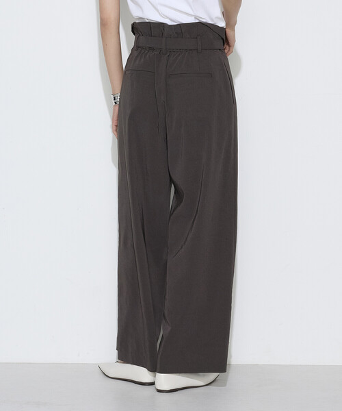 K.T KIYOKO TAKASE（キヨコタカセ）の「リネン／トリアセテート ハイウエストパンツ（その他パンツ・レディース・チャコール/キナリ/ブラウン・9号）」の22枚目の写真