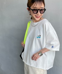 The Endless Summer（エンドレスサマー）の「[THE ENDLESS SUMMER/エンドレスサマー] 別注 ショート丈 BUHIワンポイントロゴ刺繍Tシャツ（Tシャツ/カットソー）」