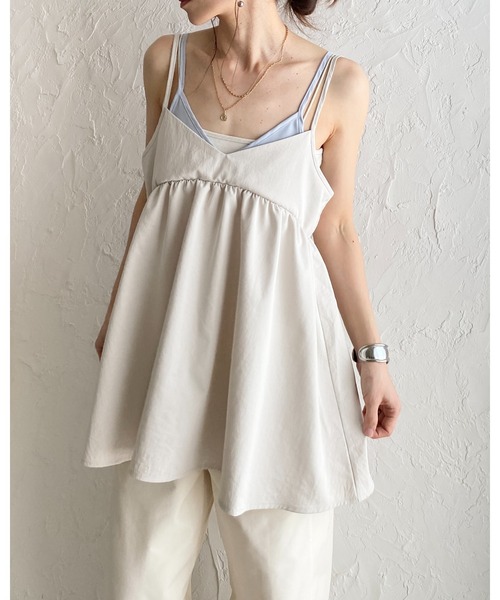 She's Closet(シーズクローゼット)の「配色バイカラーレイヤード風 ペプラム キャミソール ビスチェ(キャミソール・レディース・ネイビー/ブラック/グレイッシュベージュ・FREE)」の9枚目の写真