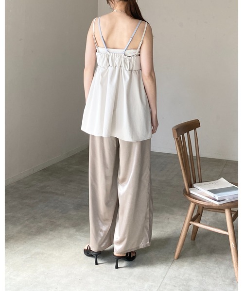 She's Closet(シーズクローゼット)の「配色バイカラーレイヤード風 ペプラム キャミソール ビスチェ(キャミソール・レディース・ネイビー/ブラック/グレイッシュベージュ・FREE)」の15枚目の写真