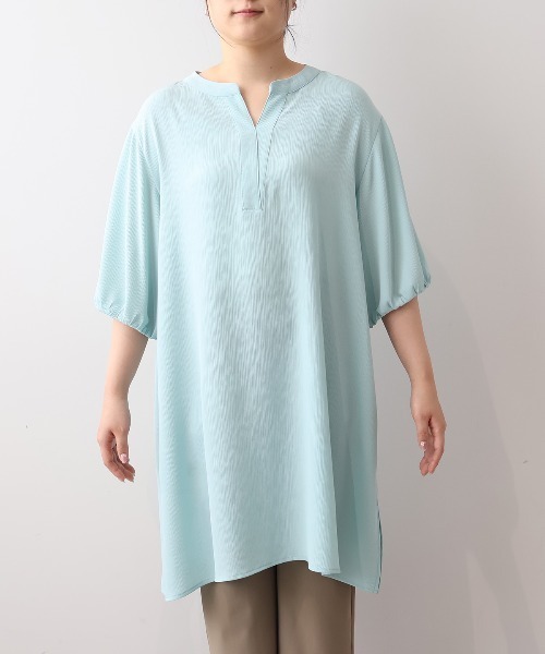 MB mint breeze(エムビーミントブリーズ)の「【LL~6L 大きいサイズ】【WEB/一部店舗限定】バルーンスリーブチュニック(チュニック・レディース・ブラック/サックスブルー/グリーン・LL/3L/4L/5L/6L)」の14枚目の写真