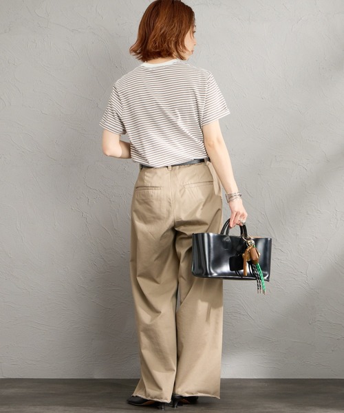 GYMPHLEX（ジムフレックス）の「[GYMPHLEX/ジムフレックス] コットンジャージー ワンポイントロゴ刺繍Tシャツ（Tシャツ/カットソー・レディース・ライトブラウン/ブラック/ブルー/チャコールグレー/ホワイト系/ホワイト・L/14/M）」の12枚目の写真