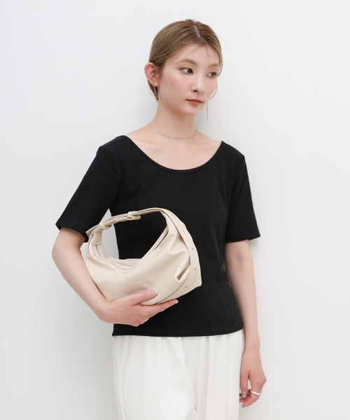 select MOCA(セレクトモカ)の「ラウンドアーチショルダーバッグ(ショルダーバッグ・レディース・ホワイト/ベージュ/ブラック/ブラウン・FREE)」の13枚目の写真