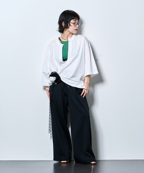 CITYSHOP(シティーショップ)の「《追加》KEY NECK Tシャツ(Tシャツ/カットソー・レディース・ブラック/ホワイト・FREE)」の13枚目の写真