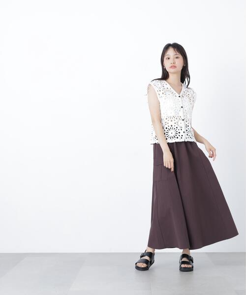N.(N. Natural Beauty Basic)(エヌエヌナチュラルビューティーベーシック)の「ワークディテールフレアスカート(スカート・レディース・ベージュ/ダークブラウン・MEDIUM/P/S)」の20枚目の写真