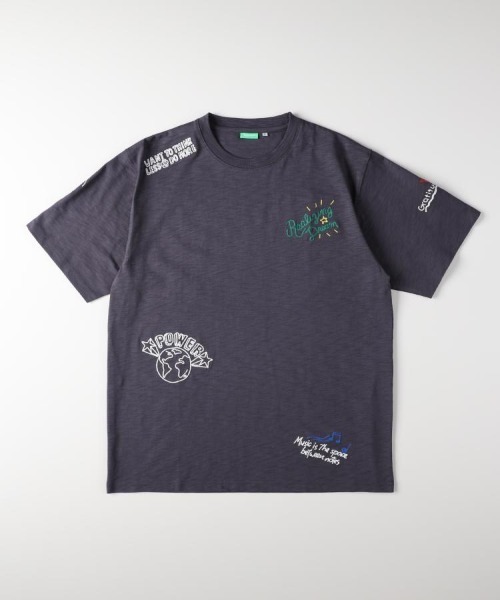 Right-on（ライトオン）の「スラブ刺繍ロゴ半袖Tシャツ（Tシャツ/カットソー・メンズ・ホワイト/ブラック・S/M/L/XL）」の2枚目の写真