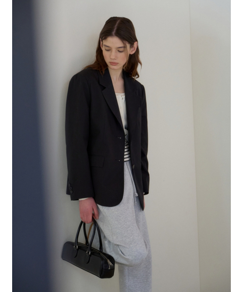 UNNOUT(アナウト)の「DAILY COTTON JACKET BLACK(テーラードジャケット・レディース・その他・FREE)」の4枚目の写真