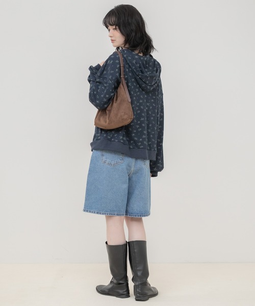 HEILIS(ヘイリス)の「花柄ワッフルジップパーカー/パーカー レディース ジップパーカー ダブルジップ フーディー 花柄 小花柄 ワッフル素材 羽織り 長袖 ライトアウター セットアップ 韓国ファッション カジュアル ガーリー 秋 秋服 秋コーデ 秋冬 秋冬コーデ レイヤード 長袖コーデ ノームコア オフホワイト ネイビー(パーカー・レディース・オフホワイト/ネイビー・FREE)」の12枚目の写真
