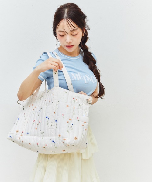 MELSOI.(メルソイ)の「メルミストフラワーマザーズバッグ/トラベルバッグ(マザーズバッグ・レディース・ホワイト・FREE)」の17枚目の写真
