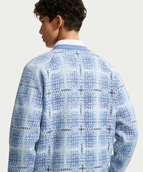 NIKE(ナイキ)の「ナイキ タータン メンズ ルーズ ゴルフカーディガン / Nike Tartan Men's Loose Golf Cardigan II0777-486 Work Blue(カーディガン/ボレロ・メンズ・ブルー系その他・M/S/XL/2XL)」の2枚目の写真