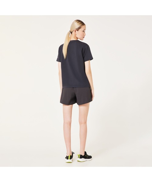 OAKLEY(オークリー)の「オークリー RADIANT TECH COLD OP TEE 9.0/Tシャツ/スポーツ・トレーニング/吸汗速乾/OAKLEY(Tシャツ/カットソー・レディース・ホワイト/ブラック・XS/S/M/L)」の5枚目の写真