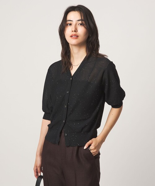 green label relaxing(グリーンレーベルリラクシング)の「スパンコール ラメ Vネック ニット カーディガン(カーディガン/ボレロ・レディース・オフホワイト/ブラウン/ブラック・FREE)」の4枚目の写真