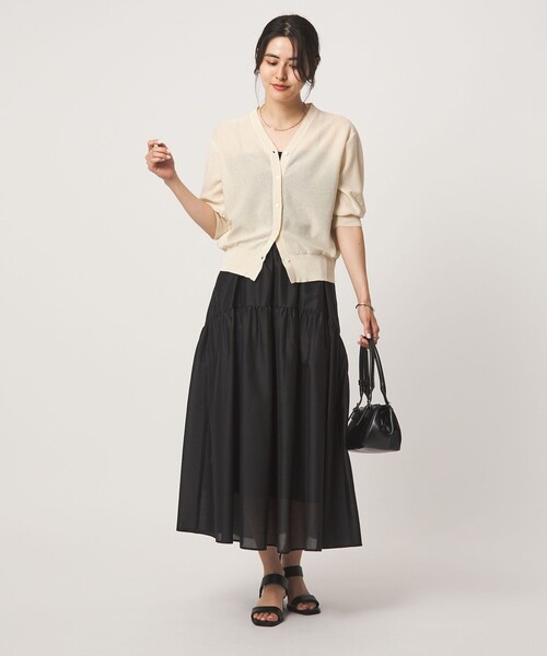 green label relaxing(グリーンレーベルリラクシング)の「スパンコール ラメ Vネック ニット カーディガン(カーディガン/ボレロ・レディース・オフホワイト/ブラウン/ブラック・FREE)」の14枚目の写真