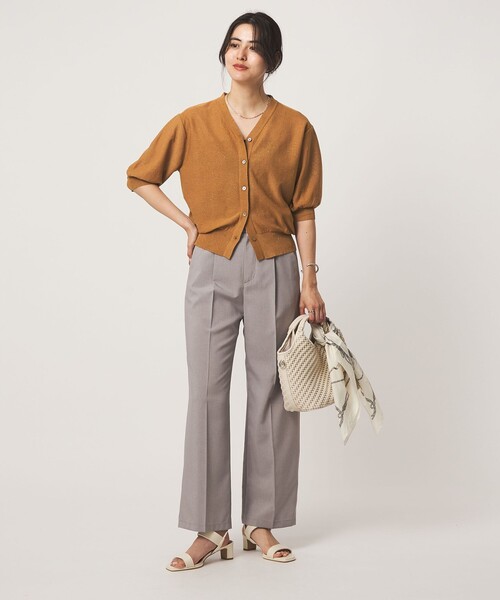 green label relaxing(グリーンレーベルリラクシング)の「スパンコール ラメ Vネック ニット カーディガン(カーディガン/ボレロ・レディース・オフホワイト/ブラウン/ブラック・FREE)」の19枚目の写真