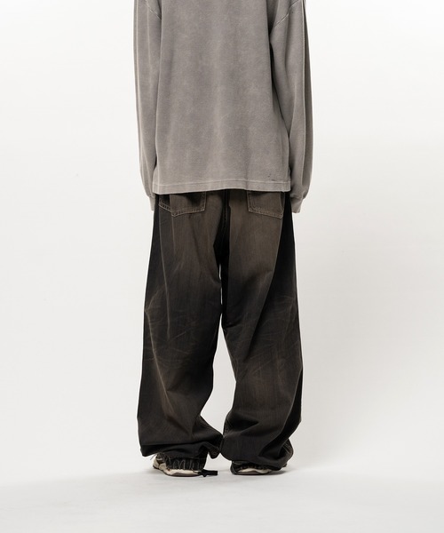 Maison MIHARA YASUHIRO(メゾンミハラヤスヒロ)の「Kids Sticker Printed Baker Denim Pants(デニムパンツ・メンズ・ブラック・44/46)」の10枚目の写真