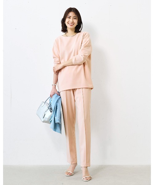 DoCLASSE( ドゥクラッセ)の「イージージョーゼット・テーパードパンツ(その他パンツ・レディース・キャメル/ピンクベージュ・L/M)」の4枚目の写真