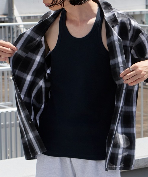 AVIREX(アヴィレックス)の「AVIREX/アビレックス DAILY RIB TANK TOP デイリー リブ タンクトップ ラウンドネック 丸首 レーサーバック 抗菌防臭 メンズ レディース 2026年 夏 夏服(タンクトップ・メンズ・ホワイト/ブラック/グレー/チャコール/オリーブ/ロイヤルブルー・S/M/L)」の6枚目の写真