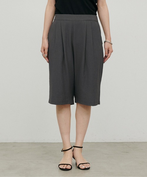 LARUTA(ラルータ)の「【LARUTA】シャンブレーショートパンツ(その他パンツ・レディース・チャコールグレー/ベージュ・MEDIUM)」の12枚目の写真