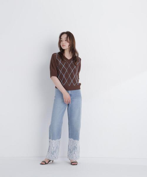 NATURAL BEAUTY BASIC(ナチュラルビューティーベーシック)の「ヘムレースワイドデニム(デニムパンツ・レディース・ブルー・SMALL/P/S/MEDIUM)」の6枚目の写真