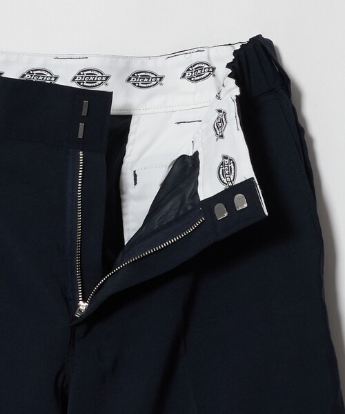 Dickies（ディッキーズ）の「【別注】＜Dickies＞ワイド サマー スラックス（スラックス・メンズ・ホワイト/ブラック/ネイビー・28inch/32inch/30inch）」の9枚目の写真