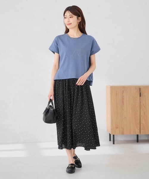a.v.v(アーヴェヴェ)の「【UVカット/接触冷感】フォルムロゴTシャツ(Tシャツ/カットソー・レディース・グレー系その他/ブルー・39)」の7枚目の写真