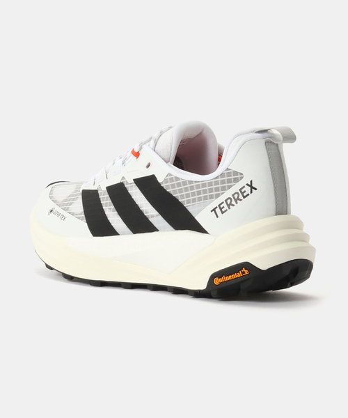 adidas(アディダス)の「adidas TERREX TERREX FREEHIKER 3 LOW GORE-TEX HIKING KI8275(スニーカー・メンズ・ホワイト・28cm/27cm/26.5cm/26cm/24.5cm/24cm/23.5cm/27.5cm)」の5枚目の写真