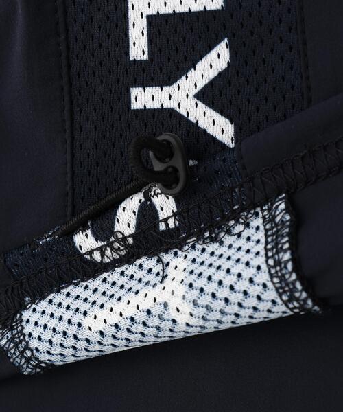 PEARLY GATES(パーリーゲイツ)の「【PEARLY GATES】ナイロンアクティブストレッチ×KAZEメッシュ半袖ポロシャツ(ポロシャツ・レディース・ネイビー・SMALL)」の14枚目の写真