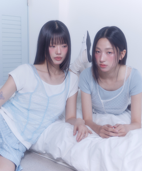 LMR(エルエムアール)の「ツーウェイレースシャーリングレイヤード半袖Tシャツ スカイブルー / ホワイト(Tシャツ/カットソー・レディース・スカイブルー・FREE)」の3枚目の写真