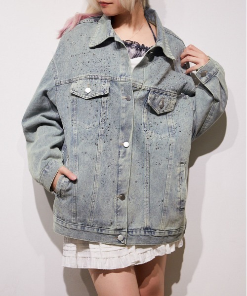 GORGE(ゴージ)の「【きらめくラインストーン】ビッグデニムジャケット|全2色(デニムジャケット・レディース・ライトブルー/ダークブルー・F)」の1枚目の写真