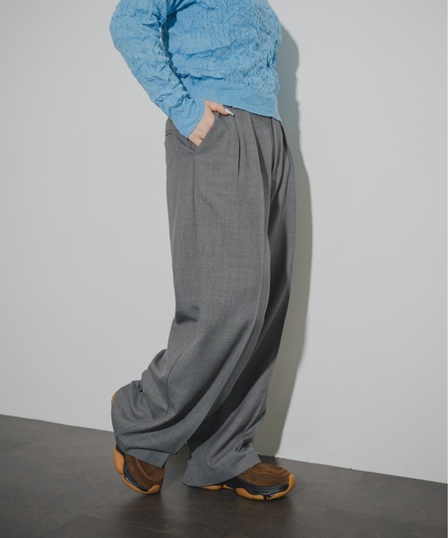 THE GOODLAND MARKET（ザグッドランドマーケット）の「cwtch　2TUCK WOOL SLACKS（その他パンツ・レディース・グレー/チャコールグレー・1/2）」の13枚目の写真