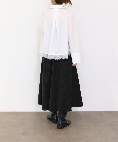 Marilyn Moon(マリリンムーン)の「pearl hem lace flare shirt(シャツ/ブラウス・レディース・ブラック/ホワイト/アイボリー・FREE)」の16枚目の写真