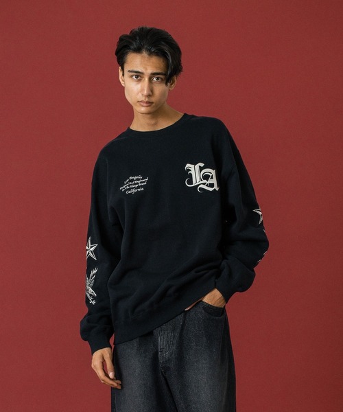 XLARGE(エクストララージ)の「VARSITY CREWNECK SWEATSHIRT(スウェット・メンズ・ネイビー/アッシュ/ブラック・S/M/L/XL)」の1枚目の写真