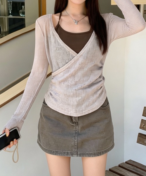 FLINEA(フリネア)の「キャミソール&VネッククロスTシャツセットアップ(セットアップ・レディース・ベージュ・FREE)」の5枚目の写真